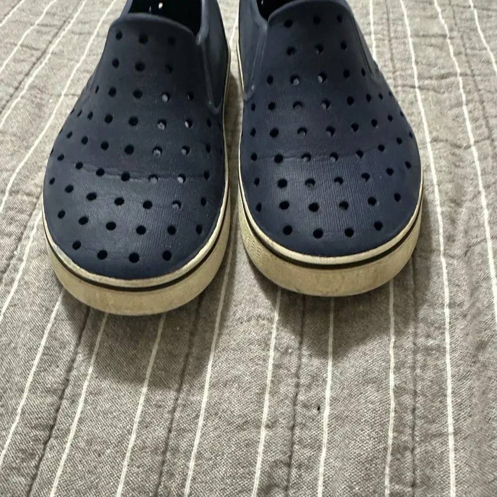 Native Kids Water Shoes - Navy Blue